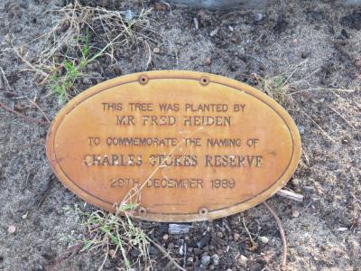 PHOTOGRAPH (DIGITAL): FRED HEIDEN PLAQUE, CHARLES STOKES RESERVE, DAGLISH, NOVEMBER 2011