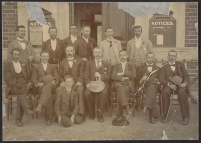 PHOTOGRAPH: ORIGINAL SUBIACO MUNICIPAL COUNCILLORS AT COUNCIL CHAMBERS