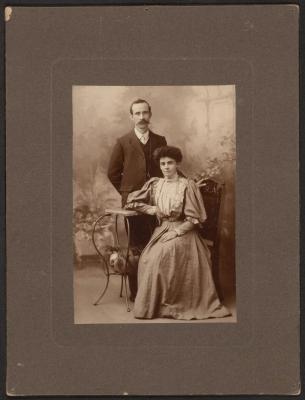 PHOTOGRAPH: WEDDING PORTRAIT OF MR AND MRS WEEDEN