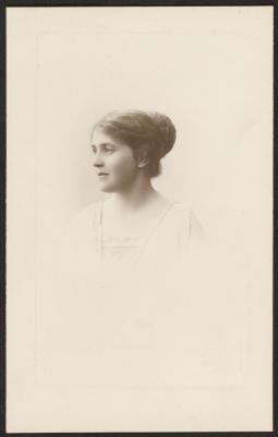 PHOTOGRAPH: PORTRAIT OF EILEEN MARY NEWMAN