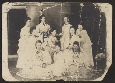 PHOTOGRAPH: MARY MASON AND FRIENDS