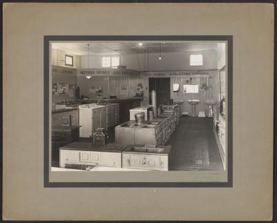 PHOTOGRAPH: METTERS' DISPLAY AT GERALDTON - WASH BASINS, SINKS, ETC.