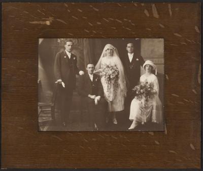 PHOTOGRAPH: WEDDING PHOTOGRAPH FOR PEARL AND BERT CONGDON