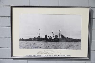 Photo of HMAS Perth (I)