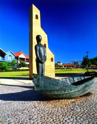 PHOTOGRAPH (DIGITAL): NEAPTIDE, PUBLIC ART AT SUBIACO COMMON, 2006