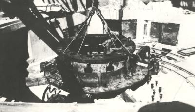 Inter War, Western Australia, Rottnest Island, Oliver Hill. Installation H2. Lowering pedestal and pivot plate. 1938