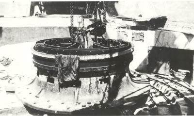 Inter War, Western Australia, Rottnest Island, Oliver Hill. Installation H2. Lowering Pedestal, Pivot Plate and Roller Ring. 1938