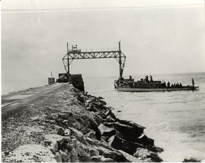 Inter War, Western Australia, Rottnest Island, Army Jetty. Gantry, 1937