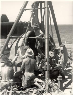 World War 2, Western Australia, Fortress Fremantle, Arthurs Head Battery, Dismounting Guns, 1943