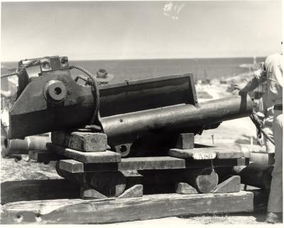 World War 2, Western Australia, Fortress Fremantle, Arthurs Head Battery, Dismounting Guns, 1943