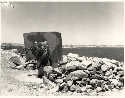 World War 2, Western Australia, Fortress Fremantle. North Mole. 75 mm gun mount. 1942