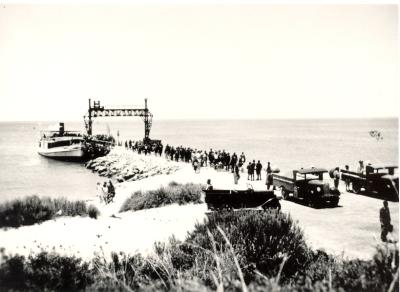 Inter war Western Australia, Rottnest Island. Army Jetty. Zephyr disembarking passengers