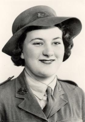 Western Australia, Rottnest Island Australian Womens Army Serice, Mavis JONES (nee RICHARDSON)