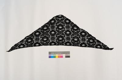 HEADWEAR: TRIANGULAR BEADED BLACK LACE HEAD COVER