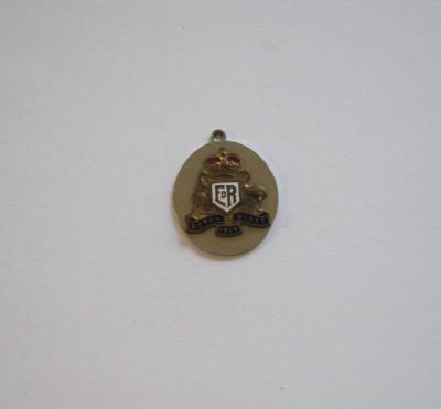Royal Visit Commemorative Pendant