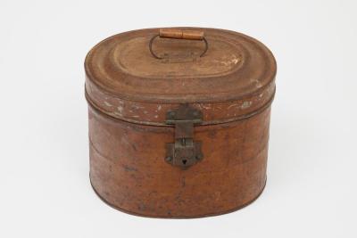 HAT BOX: TIN