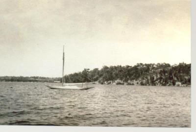 SHARKEY COLLECTION - YACHT GENESTA ON THE RIVER