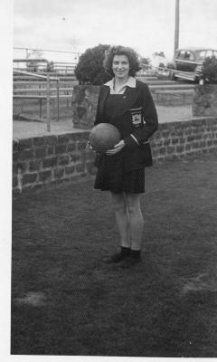Photograph: Bette Allison, State Team, Portrait-Style