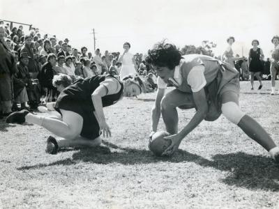 Photograph: All Australia Tournament, WA v NSW, Action, Val Eaton