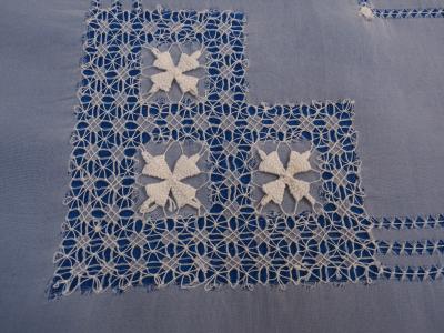 DRAWN THREAD, TEA CLOTH