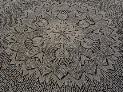 LACE, KNITTING, TEA CLOTH