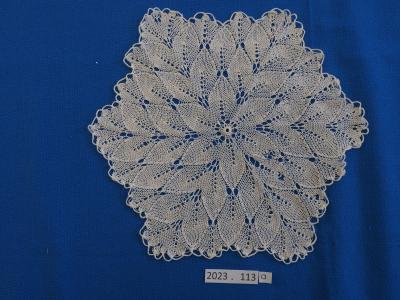 LACE, KNITTING, MAT