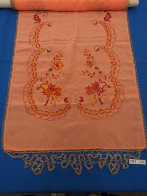 GENERAL EMBROIDERY, RUNNER