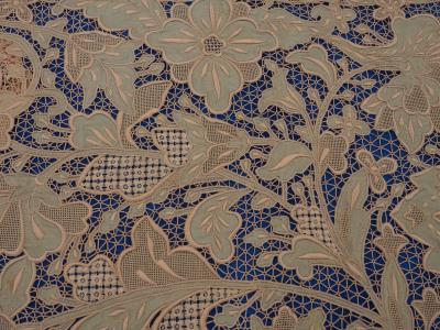 PULLED FABRIC, RUNNER