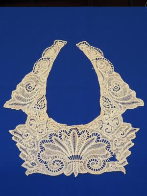 LACE, TAPE, COLLAR