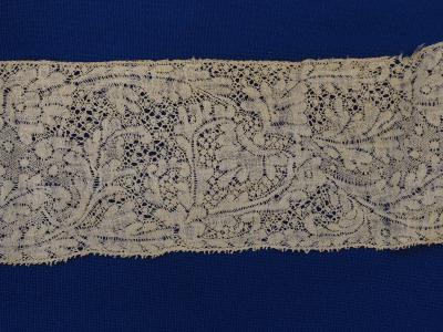 LACE, BOBBIN, EDGING