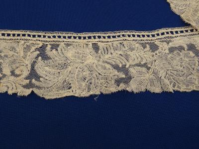 LACE, BOBBIN, EDGING