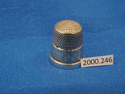 TOOL, THIMBLE