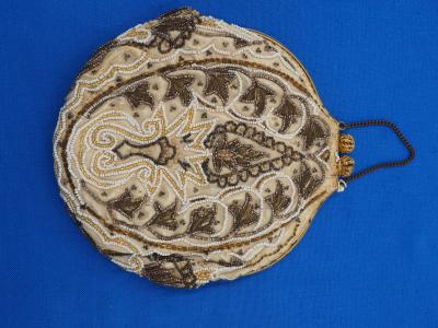 1950s beadwork bag