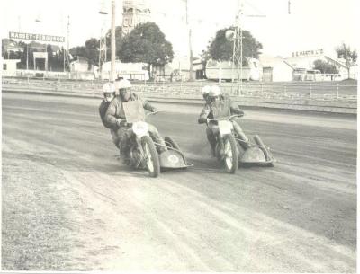 SIDECAR RACE AT CLAREMONT SPEEDWAY