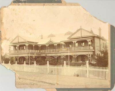 HOTEL CONTINENTAL, 25 VICTORIA AVENUE, CLAREMONT