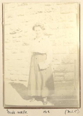 STAFF AND STUDENTS OF METHODIST LADIES' COLLEGE 1919