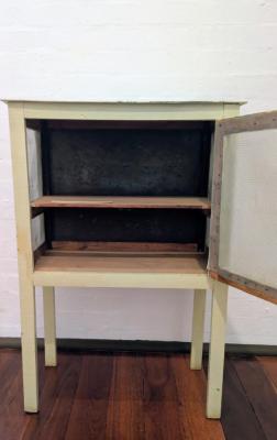 FOOD SAFE: WOODEN FRAME WITH WIRE GAUZE