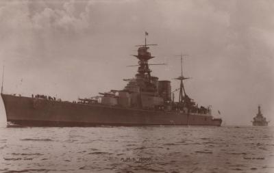 POSTCARD: BATTLE CRUISER HMS HOOD