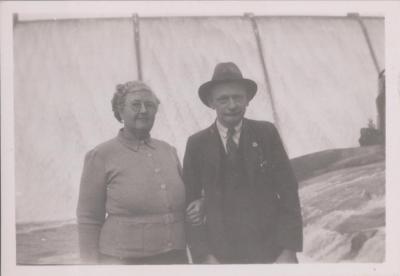 PHOTOGRAPH: PEARL AND BERT CONGDON, THELMA GREEN BEQUEST
