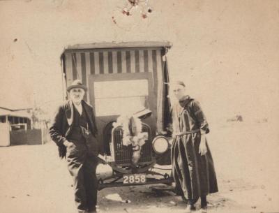 PHOTOGRAPH: EDWIN AND ANNIE CONGDON, THELMA GREEN BEQUEST