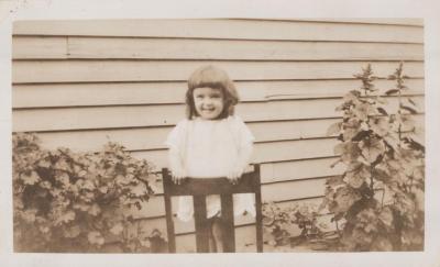 PHOTOGRAPH: DOROTHY, THELMA GREEN BEQUEST