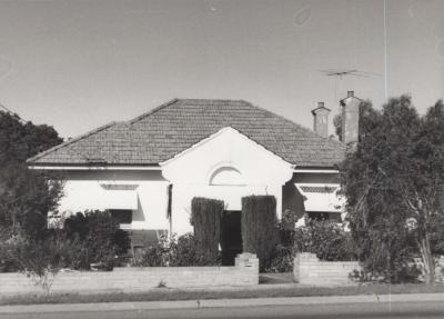 PHOTOGRAPH: 425 RAILWAY PARADE, NATIONAL ESTATE SURVEY COLLECTION