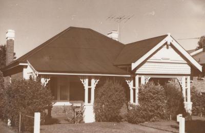 PHOTOGRAPH: 17 KEIGHTLEY ROAD EAST, NATIONAL ESTATE SURVEY COLLECTION