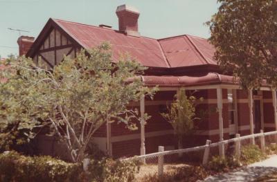 PHOTOGRAPH: 81 OLIVE STREET, NATIONAL ESTATE SURVEY COLLECTION