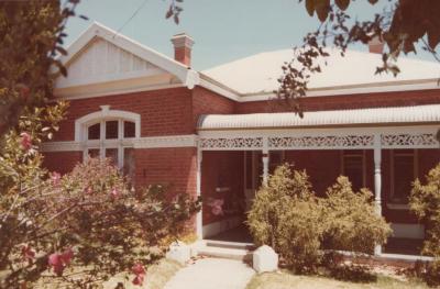PHOTOGRAPH: 215 ROBERTS ROAD, NATIONAL ESTATE SURVEY COLLECTION