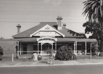PHOTOGRAPH: 285 ROBERTS ROAD, NATIONAL ESTATE SURVEY COLLECTION