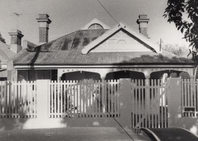PHOTOGRAPH: 73 RUPERT STREET, NATIONAL ESTATE SURVEY COLLECTION