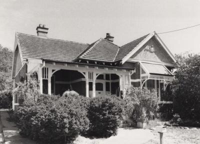 PHOTOGRAPH: 213 TOWNSHEND ROAD, NATIONAL ESTATE SURVEY COLLECTION