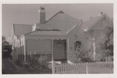 PHOTOGRAPH: 14 AUSTIN STREET, NATIONAL ESTATE SURVEY COLLECTION