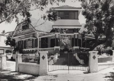 PHOTOGRAPH: 95 ONSLOW ROAD, NATIONAL ESTATE SURVEY COLLECTION